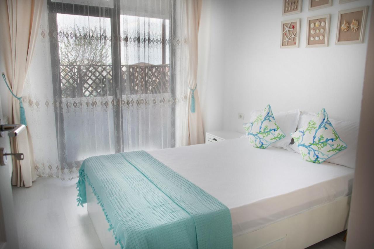 Апартаменти Matisse Mamaia Nord Неводарі Екстер'єр фото